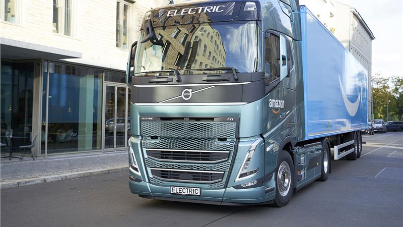 Volvo begins deliveries of electric trucks with fossil-free steel to customers